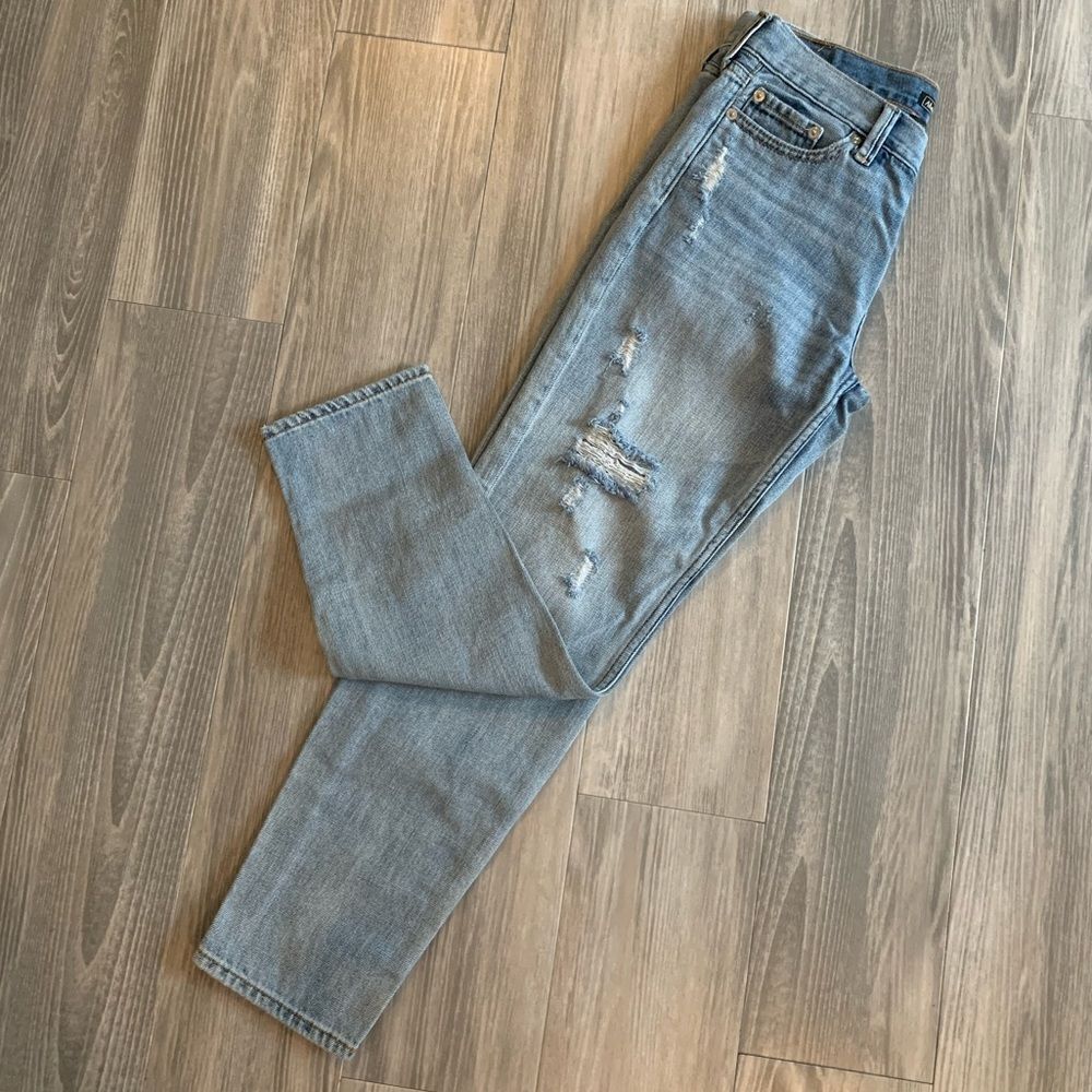 Abercrombie boyfriend distressed jeans size 25